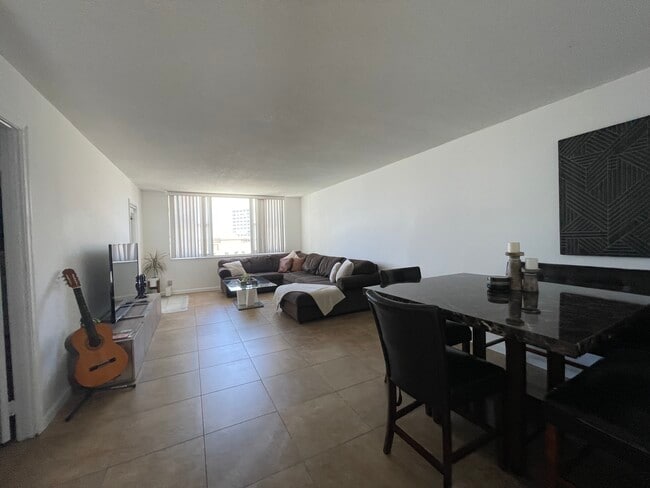 Foto del edificio - 201 N Ocean Blvd