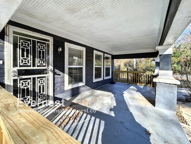 Building Photo - 1214 Bolton Rd NW