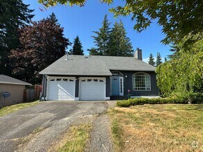 Building Photo - 2607 169th St SE