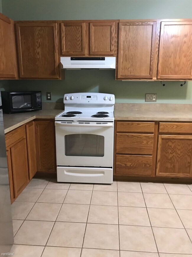 Foto del edificio - 3 br, 2.5 bath  - 3029 Charing Cross Rd