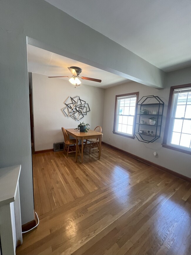 Dining Area-2 - 2111 N 84th St