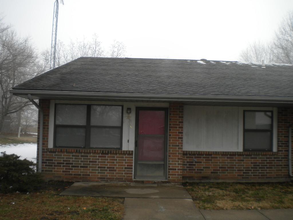 300 W Clay St Unit #4, Smithton, MO 65350 - Room for Rent in Smithton ...