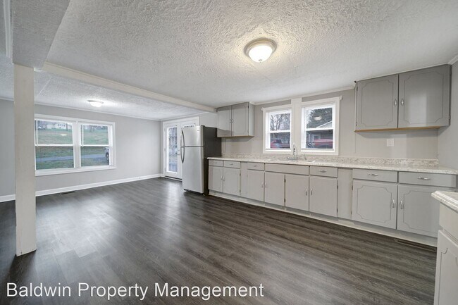 Building Photo - 3 br, 1 bath House - 1462 RILEY ST