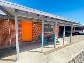 Building Photo - 1310 N Richey Blvd
