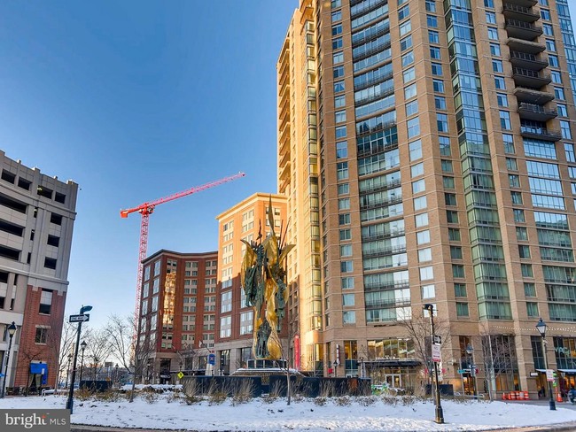 Building Photo - 675 President St