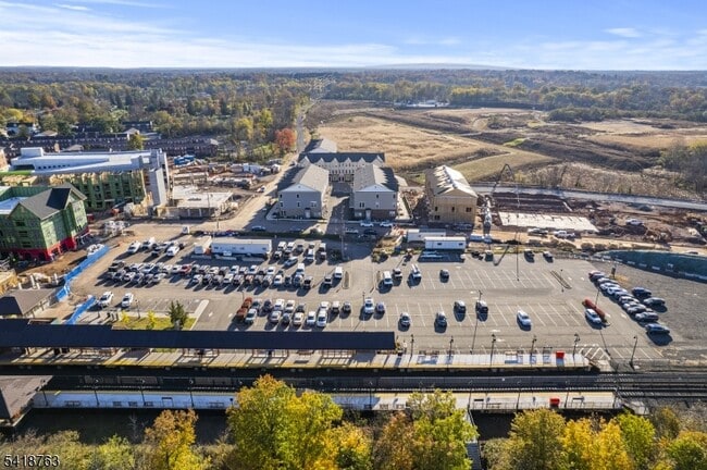 Building Photo - 39 Robeson St