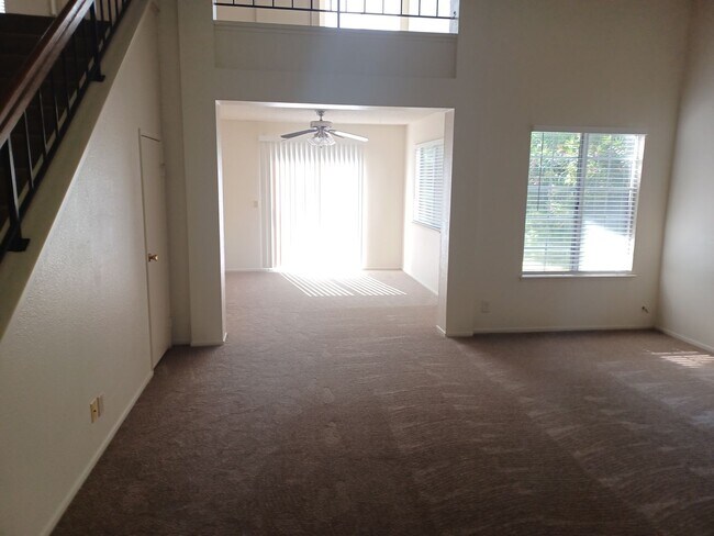 Foto del edificio - Summerfield Subdivision.
