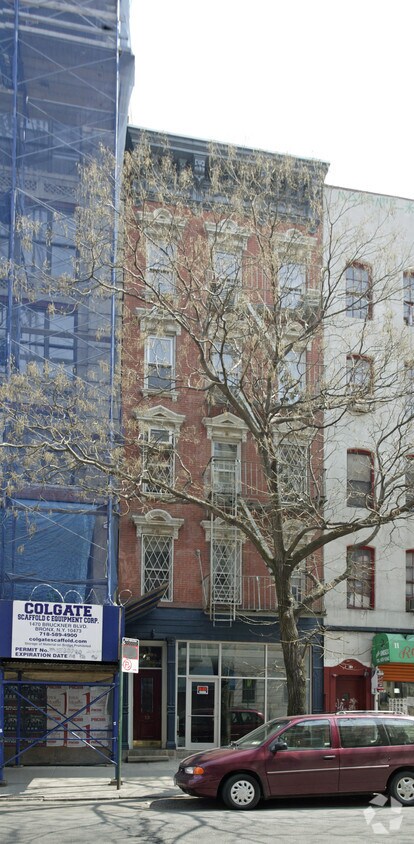 Primary Photo - 13 Avenue B