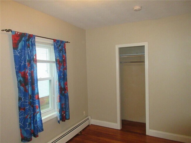 Building Photo - 38 Frances Ave