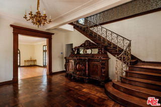 Foto del edificio - 1004 N Beverly Dr