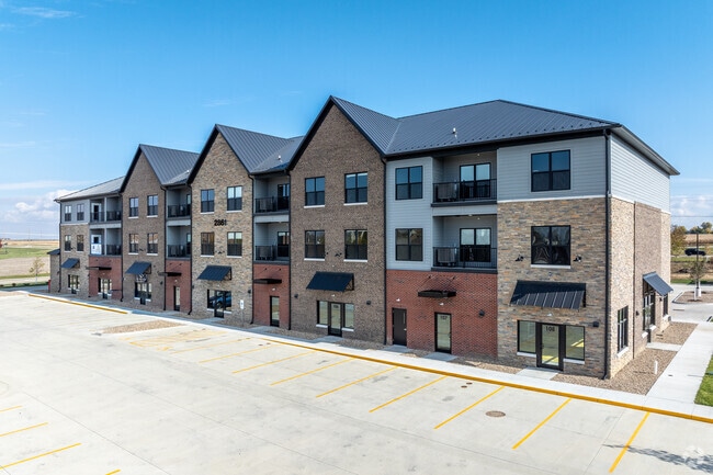 Building Photo - 2861 Prairie Hill Dr