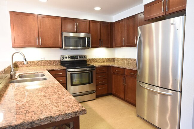 Foto del edificio - Luxurious 1 Bedroom 1.5 Bath Loft in Secur...
