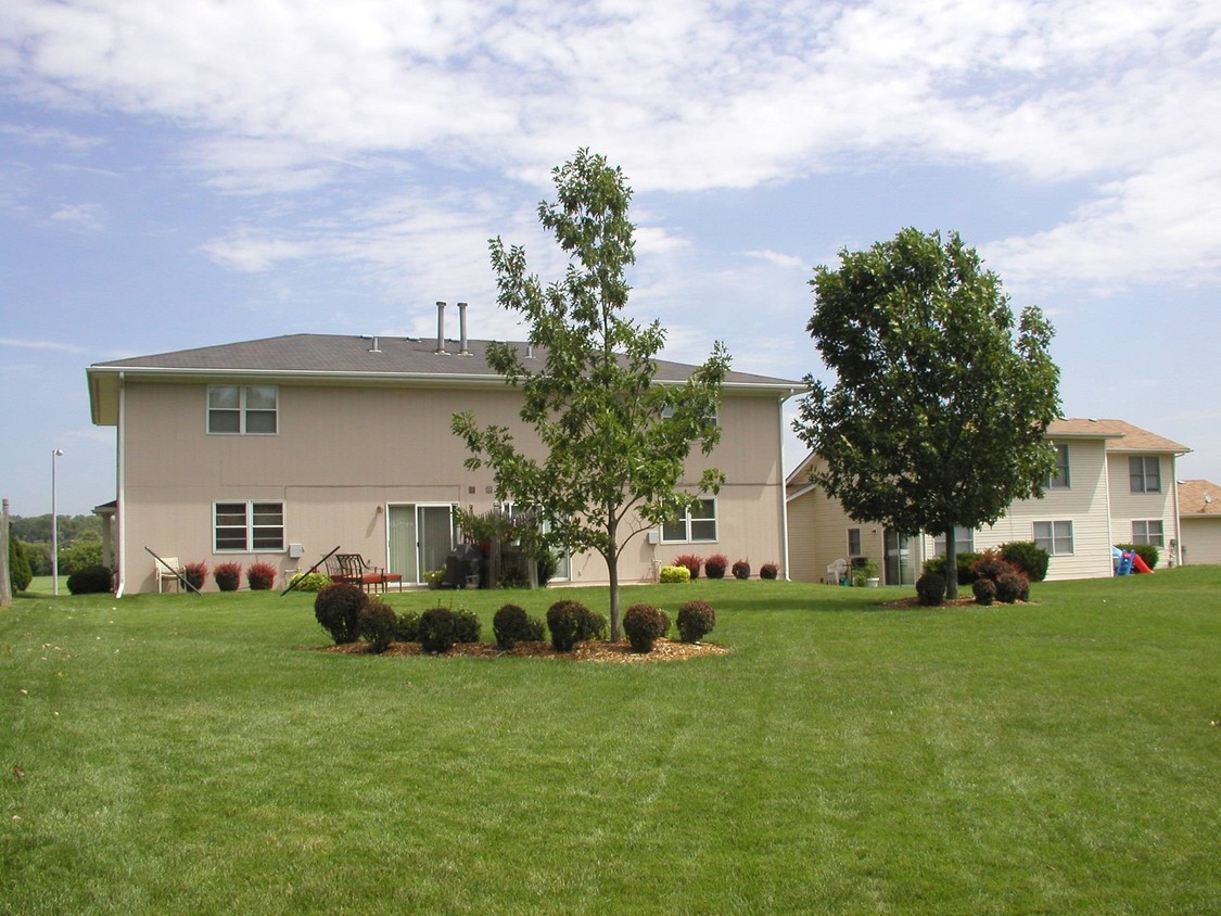 13305 Discovery Dr Unit 1, Omaha, NE 68137 Condo for Rent in Omaha