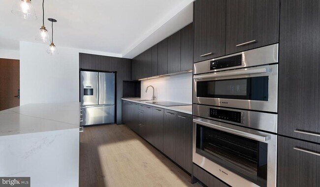 Foto del edificio - 4710 Elm St