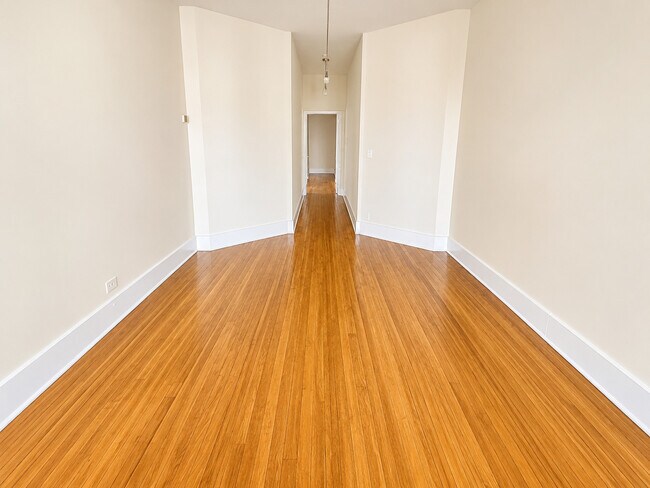 Foto del edificio - 2636 N Clark St