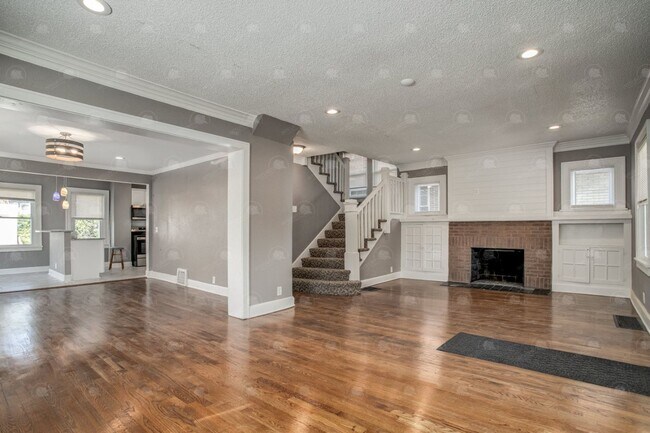 Foto del edificio - 4404 Benton Blvd