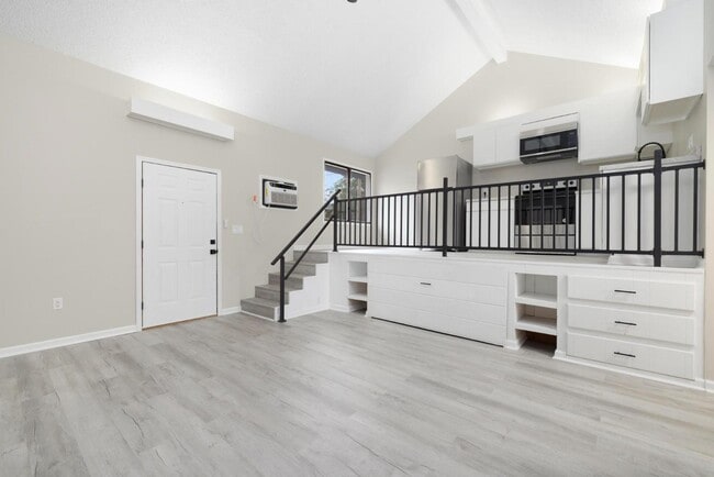 Building Photo - 3800 Memorial Blvd