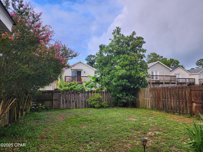 Foto del edificio - 6303 Causeway Rd