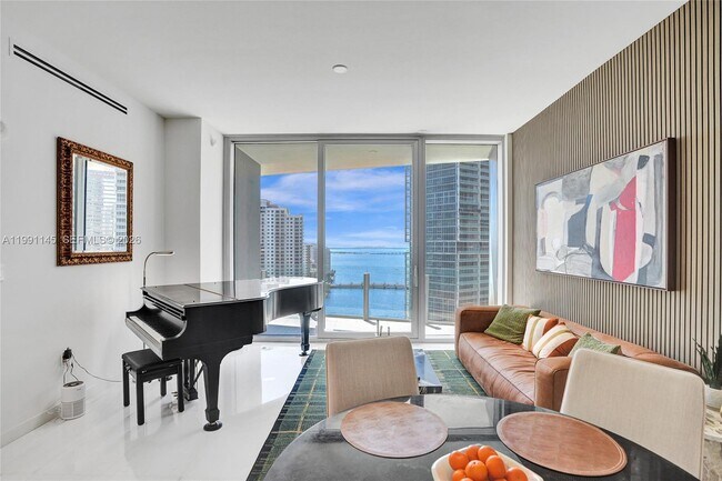 Foto del edificio - 300 Biscayne Blvd Way