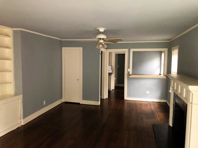 Building Photo - 2812 E Admiral Ct