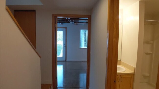 Amber Oak Townhomes Royal Oak Mi Apartments Com