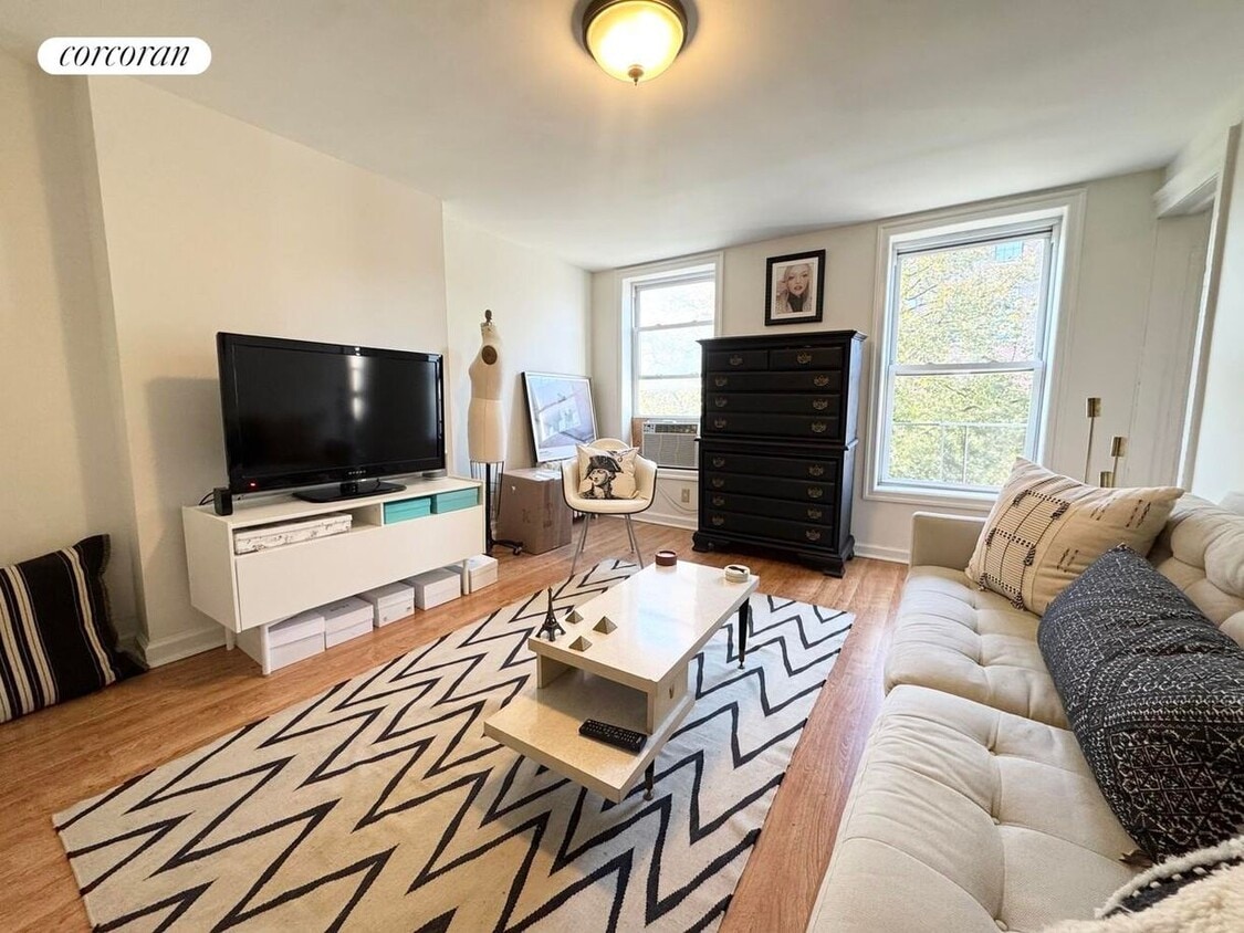 Foto principal - 89 3rd St