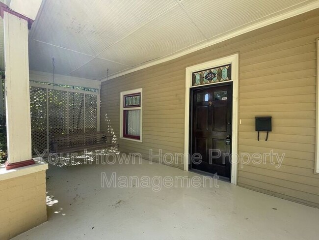 Building Photo - 386 Ormond St SE