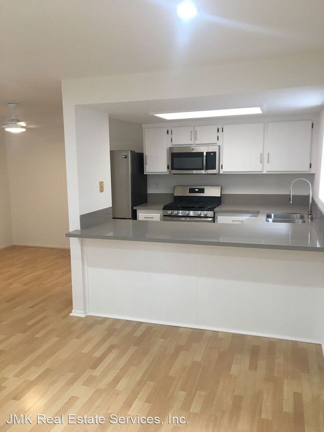 Foto del edificio - 631 E Elk Ave
