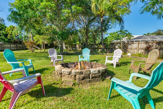 Foto del edificio - 762 SE River Ln