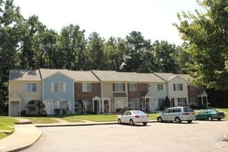 Building Photo - 2904 Faversham Pl