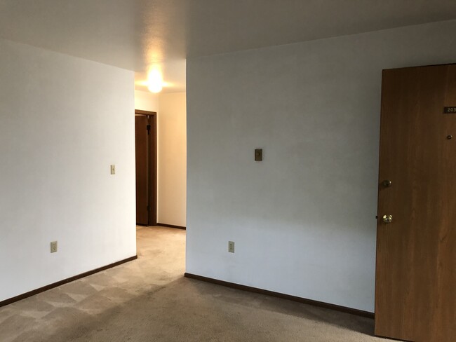 living room leading to the kitchen - 1120 Western Ave