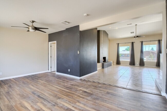 Foto del edificio - 2618 E Sweetwater Ave