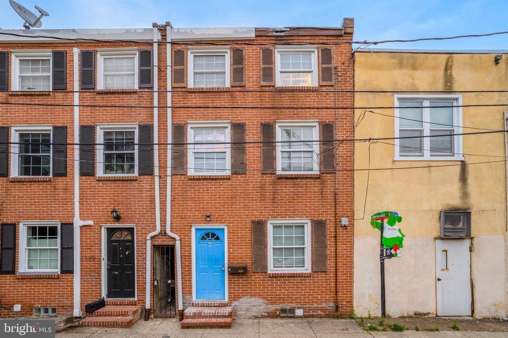 Primary Photo - 1127 N Lee St