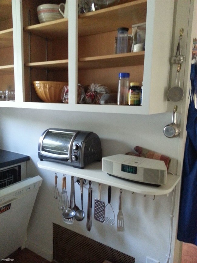 Foto del edificio - 3 br, 1 bath House - 120 Crooked Billet Rd