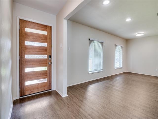 Foto del edificio - 2306 Flat Creek Dr