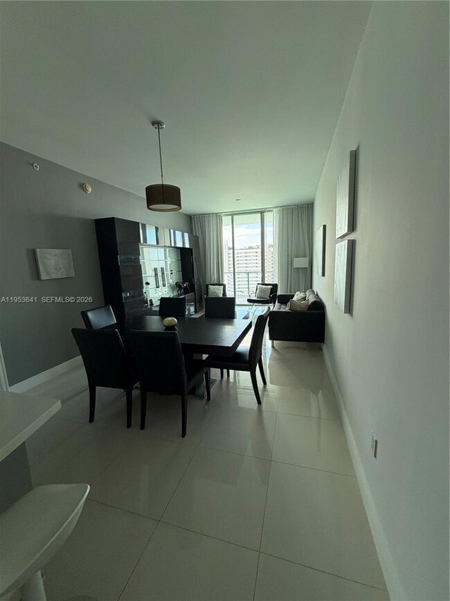 Building Photo - 7930 East Dr