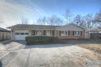 Building Photo - 4015 Apollo Dr SW