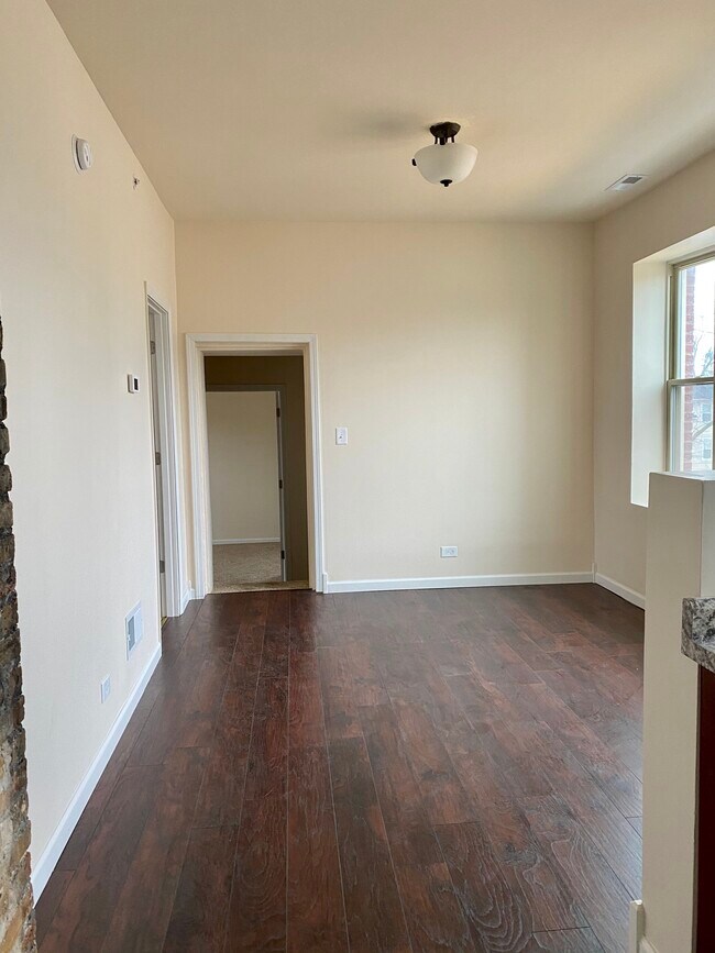 12705 Honore St Unit 2S, Blue Island, IL 60406 Apartments in Blue Island, IL