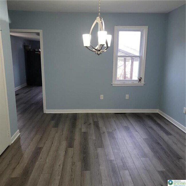 Foto del edificio - 1039 Ferry St