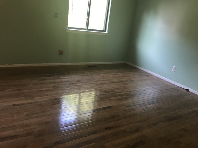 Foto del edificio - 8 Sunflower Ct