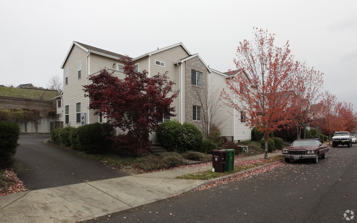 Foto principal - 14963-15045 SE Elm Park Dr
