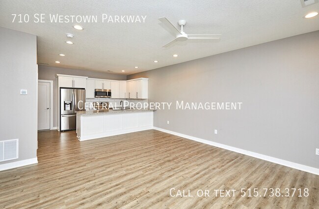 Building Photo - 710 SE Westown Pkwy