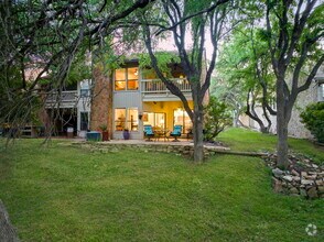 Building Photo - 107 Lachite
