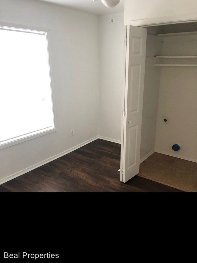 Building Photo - 2 br, 1 bath House - 1516 Broadmoor C