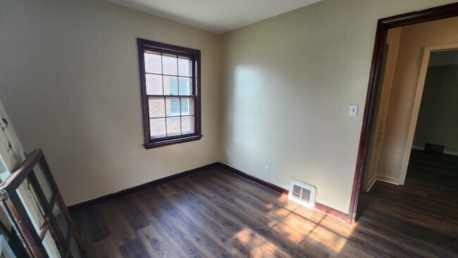 Foto del edificio - 4339 N 51st Blvd