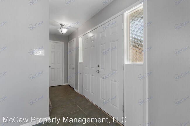 Foto del edificio - 4 br, 2 bath House - 737 Willow St.