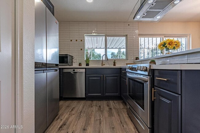 Foto del edificio - 4662 W Krall St