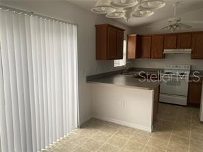 Foto del edificio - 2459 N Kepler Rd