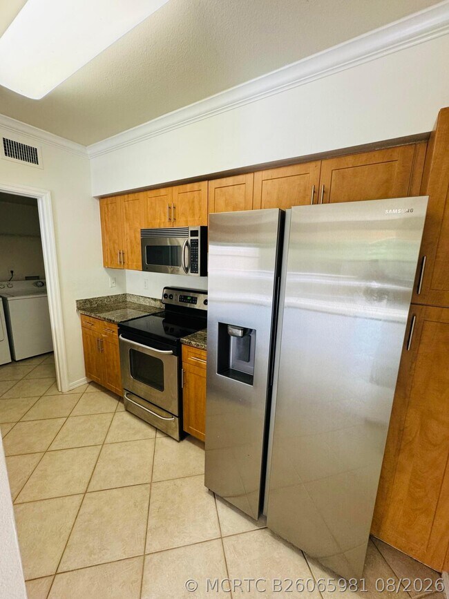 Building Photo - 6394 Emerald Dunes Dr
