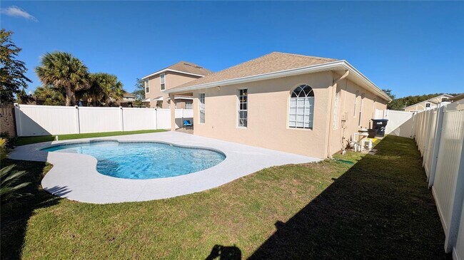 Foto del edificio - 2212 Stone Lake Ct